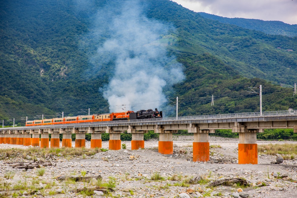 【2026最新】火車攝影。【仲夏寶島號】蒸汽機女王CT273 蒸汽火車頭花蓮/台東攝影點介紹