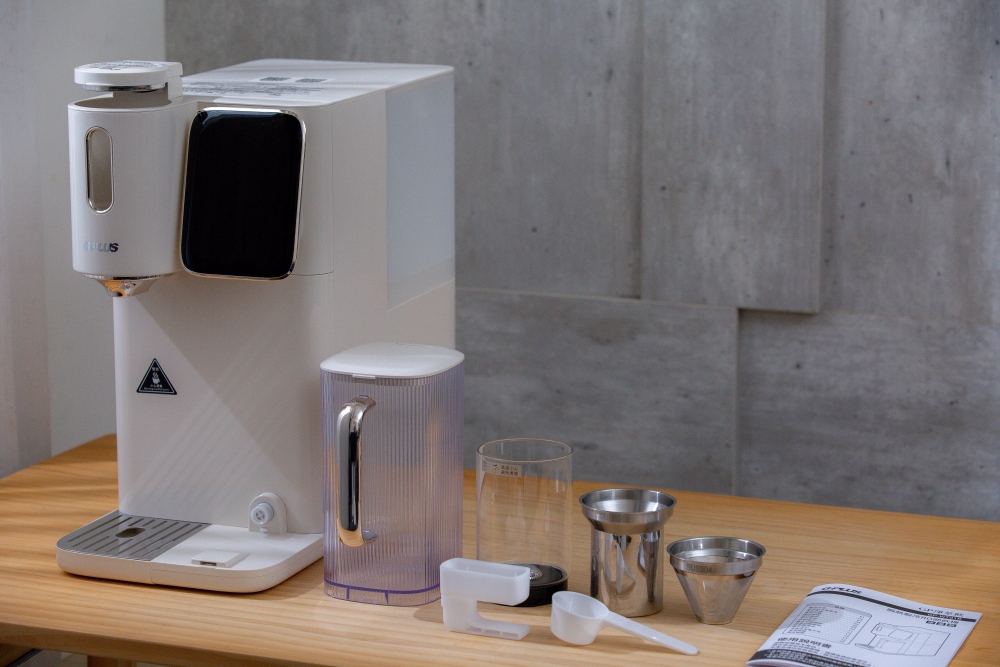 好物分享。GPLUS 淨萃飲．茶咖雙萃冰溫熱RO飲水機 | 6度冰水×3秒瞬熱，一家人的日常用水安心選擇，喝水、泡茶、沖咖啡一台搞定