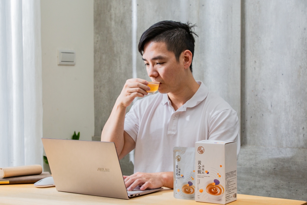 好物分享。純煉滴雞精 | 全家人的日常營養補給，孩子、媽媽、爸爸都適合的5款滴雞精