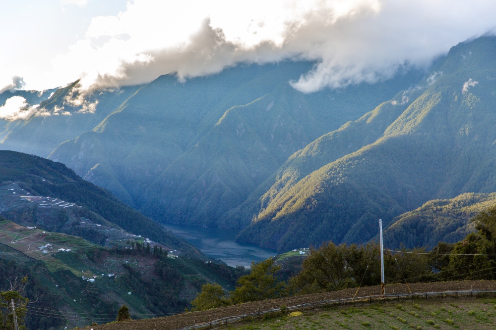 台中/和平。梨山「筑淨茶苑」 | 預約品茗～在高山裡，把時間留給一壺茶，回到最單純的事
