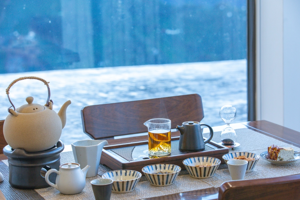 台中/和平。梨山「筑淨茶苑」 | 預約品茗～在高山裡，把時間留給一壺茶，回到最單純的事