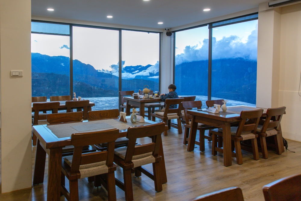 台中/和平。梨山「筑淨茶苑」 | 預約品茗～在高山裡，把時間留給一壺茶，回到最單純的事