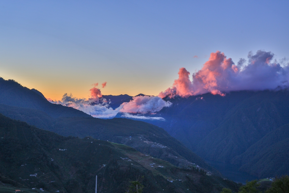 台中/和平。梨山「筑淨茶苑」 | 預約品茗～在高山裡，把時間留給一壺茶，回到最單純的事