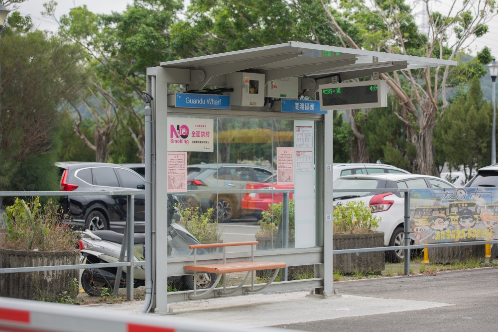 【攻略】台北親子景點。恐龍大復活關渡探險樂園｜占地1500坪、70隻恐龍出沒，逼真到小小孩被嚇到的恐龍展～侏羅紀大巡禮＋互動遊戲全攻略