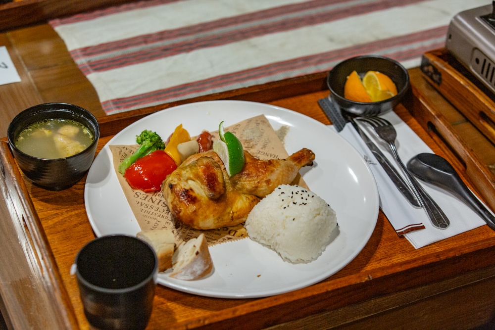 新竹/尖石・司馬庫斯櫻花季｜走進上帝的部落，訂房、車輛通行證怎麼申請？一日遊與二天一夜實際比較