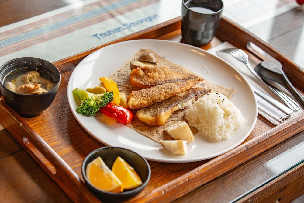 新竹/尖石・司馬庫斯櫻花季｜走進上帝的部落，訂房、車輛通行證怎麼申請？一日遊與二天一夜實際比較