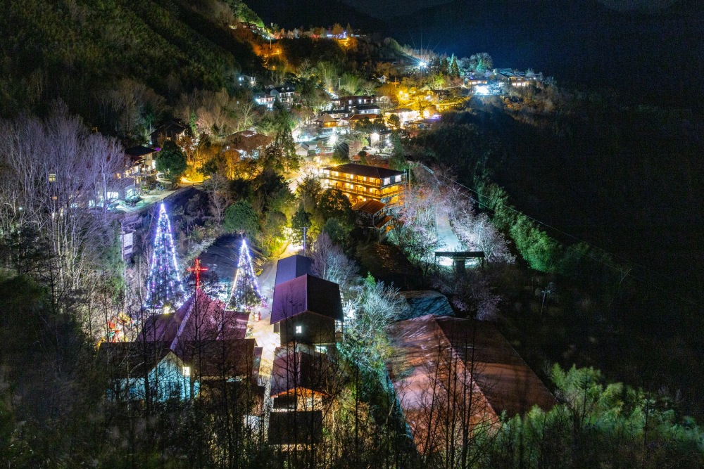 新竹/尖石・司馬庫斯櫻花季｜走進上帝的部落，訂房、車輛通行證怎麼申請？一日遊與二天一夜實際比較