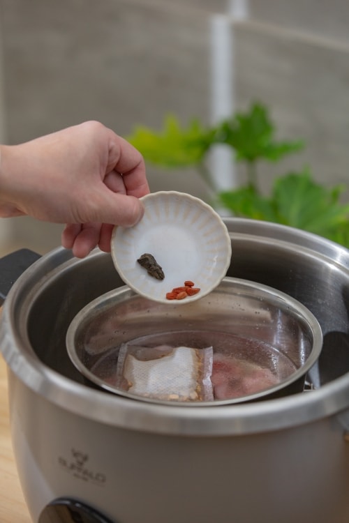 好物推薦。紅杉宅料理 HONGSAN 料理包 | 告別冷凍料理包,10分鐘上桌鮮食料理包,3道家常菜輕鬆完成小家庭晚餐 - 第44張圖 好物推薦。紅杉宅料理 HONGSAN 料理包 | 告別冷凍料理包,10分鐘上桌鮮食料理包,3道家常菜輕鬆完成小家庭晚餐