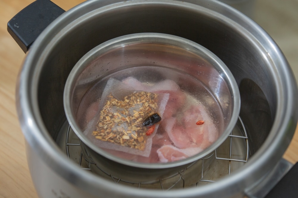好物推薦。紅杉宅料理 HONGSAN 料理包 | 告別冷凍料理包,10分鐘上桌鮮食料理包,3道家常菜輕鬆完成小家庭晚餐 - 第45張圖 好物推薦。紅杉宅料理 HONGSAN 料理包 | 告別冷凍料理包,10分鐘上桌鮮食料理包,3道家常菜輕鬆完成小家庭晚餐