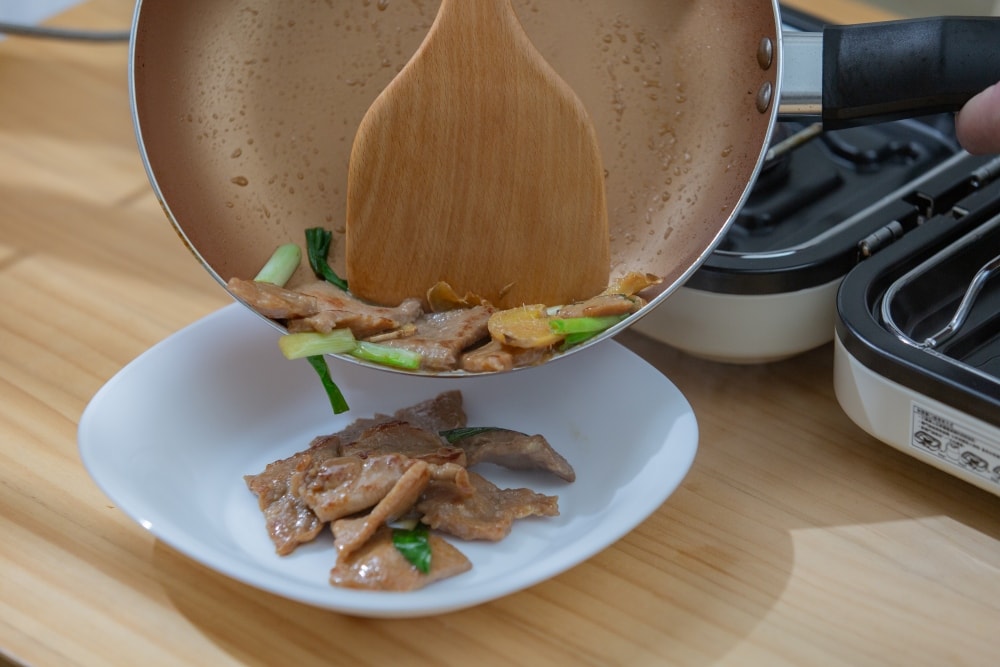 好物推薦。紅杉宅料理 HONGSAN 料理包 | 告別冷凍料理包,10分鐘上桌鮮食料理包,3道家常菜輕鬆完成小家庭晚餐 - 第14張圖 好物推薦。紅杉宅料理 HONGSAN 料理包 | 告別冷凍料理包,10分鐘上桌鮮食料理包,3道家常菜輕鬆完成小家庭晚餐