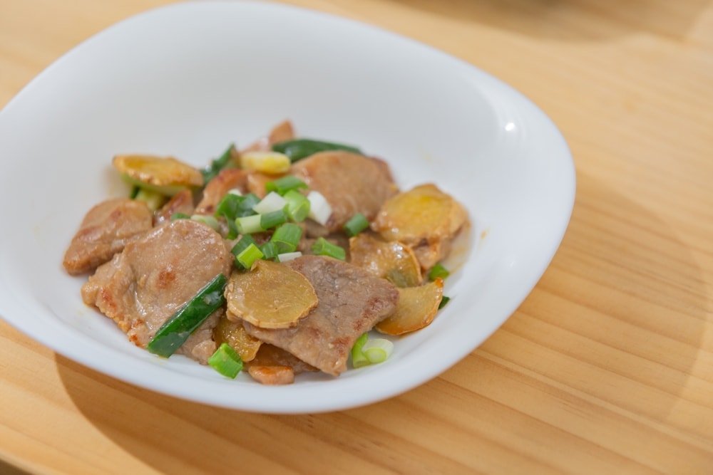 好物推薦。紅杉宅料理 HONGSAN 料理包 | 告別冷凍料理包,10分鐘上桌鮮食料理包,3道家常菜輕鬆完成小家庭晚餐 - 第15張圖 好物推薦。紅杉宅料理 HONGSAN 料理包 | 告別冷凍料理包,10分鐘上桌鮮食料理包,3道家常菜輕鬆完成小家庭晚餐