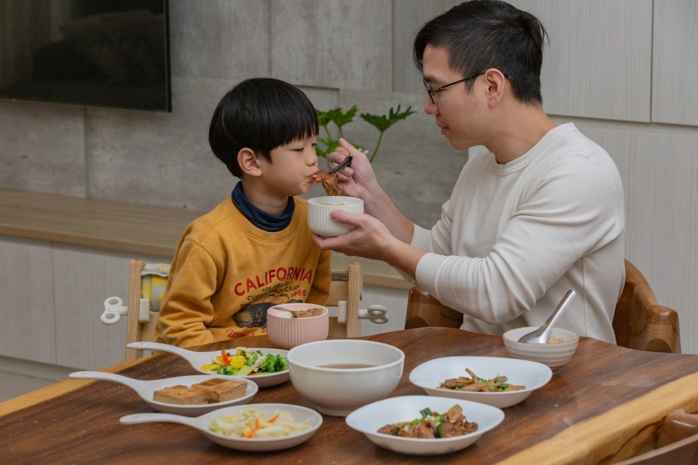 好物推薦。紅杉宅料理 HONGSAN 料理包 | 告別冷凍料理包,10分鐘上桌鮮食料理包,3道家常菜輕鬆完成小家庭晚餐 - 第53張圖 好物推薦。紅杉宅料理 HONGSAN 料理包 | 告別冷凍料理包,10分鐘上桌鮮食料理包,3道家常菜輕鬆完成小家庭晚餐