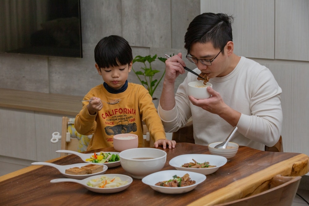 好物推薦。紅杉宅料理 HONGSAN 料理包 | 告別冷凍料理包,10分鐘上桌鮮食料理包,3道家常菜輕鬆完成小家庭晚餐 - 第54張圖 好物推薦。紅杉宅料理 HONGSAN 料理包 | 告別冷凍料理包,10分鐘上桌鮮食料理包,3道家常菜輕鬆完成小家庭晚餐