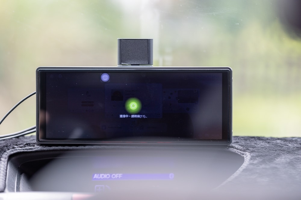 好物分享。老車智慧升級「ALC i10PRO 安卓版智慧顯示屏」 | 10.26吋大螢幕整合行車記錄器、免拆機讓家裡的休旅車一秒跳級2026年高規格