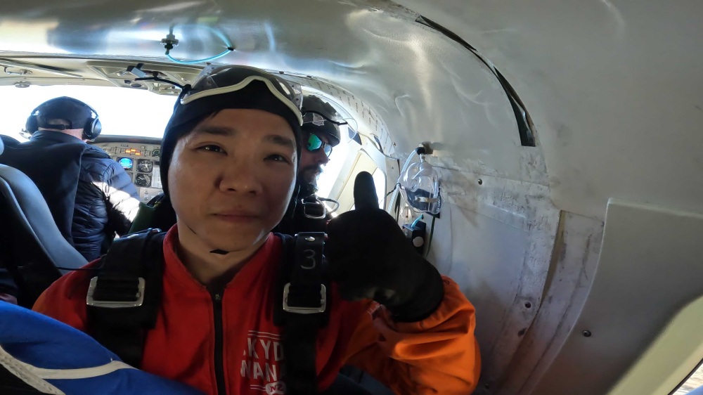 紐西蘭南島/瓦納卡.跳傘體驗「Skydive Wanaka」完整記錄 | 從 15,000英尺高空俯瞰南島絕美冰河湖景、收藏極限冒險的終極感動、完成人生清單 - 第45張圖 紐西蘭南島/瓦納卡.跳傘體驗「Skydive Wanaka」完整記錄 | 從 15,000英尺高空俯瞰南島絕美冰河湖景、收藏極限冒險的終極感動、完成人生清單
