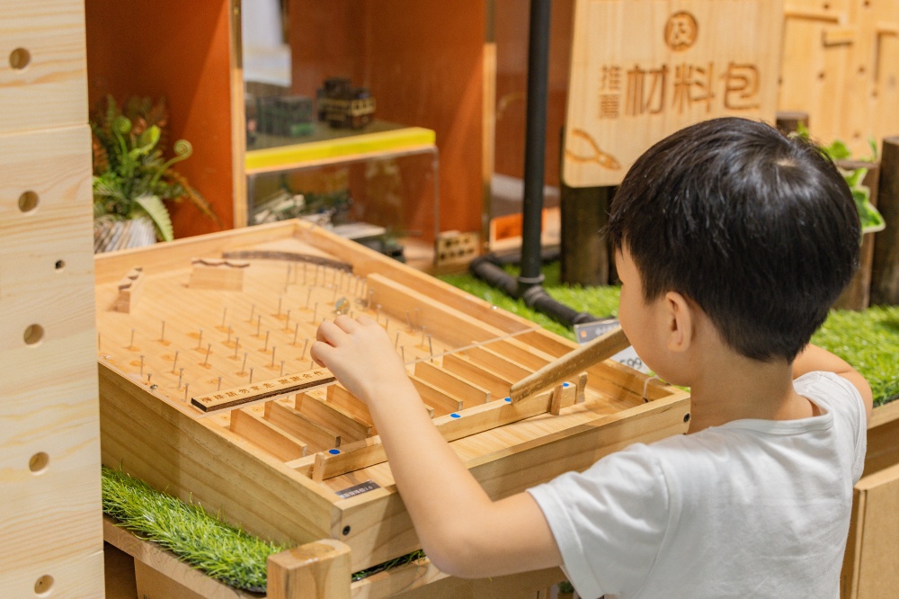 台北/內湖。特力屋台北內湖店「特力屋特優絲防霾紗網」 | 開窗通風有灰塵異味怎麼辦?現場體驗阻隔效果,DIY更換紗窗改善落塵與異味困擾,居家空氣再升級! - 第36張圖 台北/內湖。特力屋台北內湖店「特力屋特優絲防霾紗網」 | 開窗通風有灰塵異味怎麼辦?現場體驗阻隔效果,DIY更換紗窗改善落塵與異味困擾,居家空氣再升級!