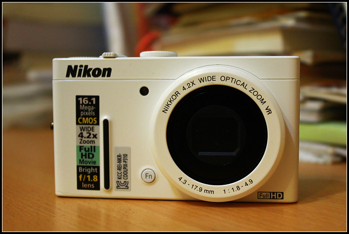 01_Nikon P310